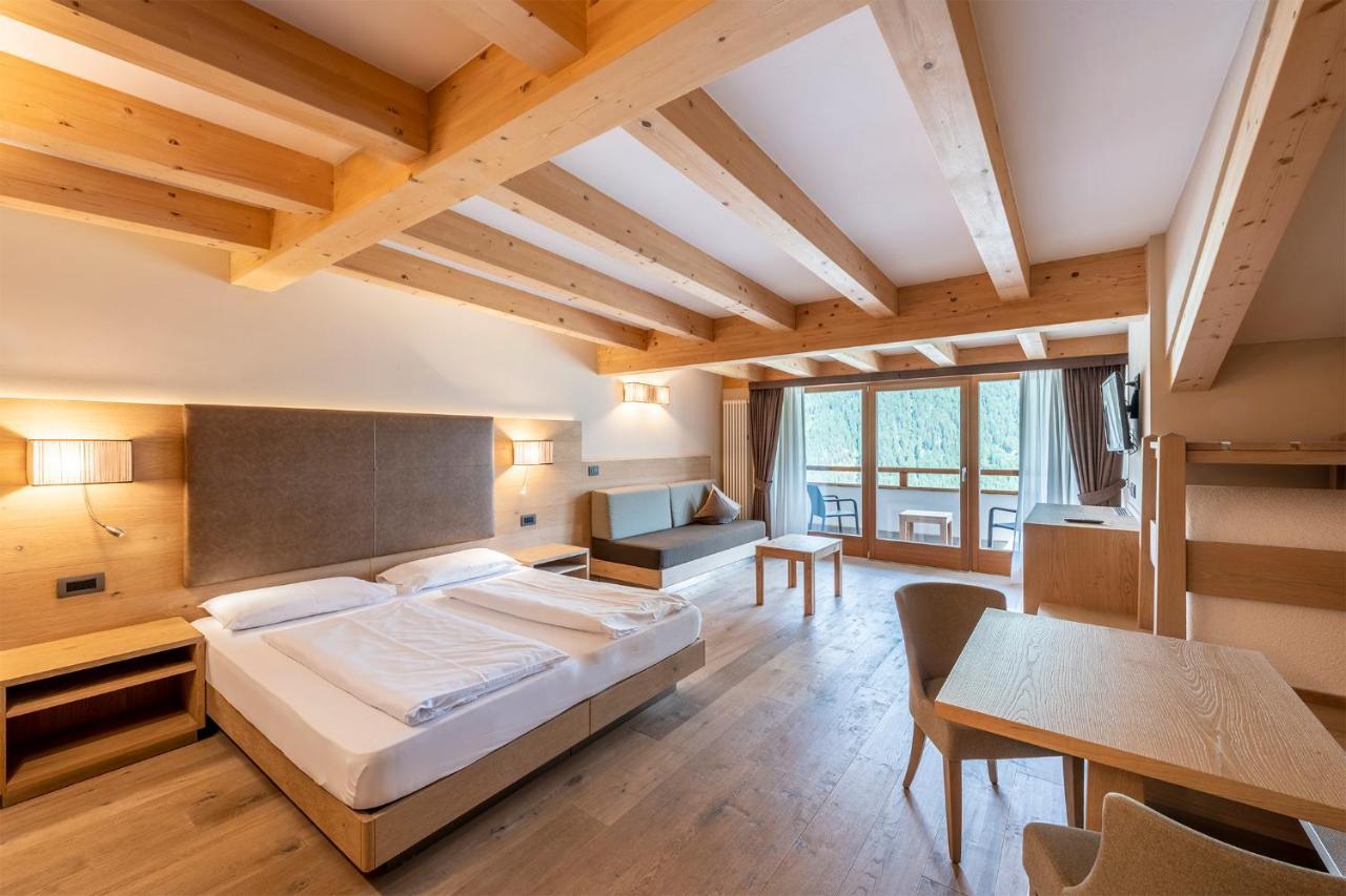 Design & Suite Hotel Ciarnadoi Виго-ди-Фасса Экстерьер фото